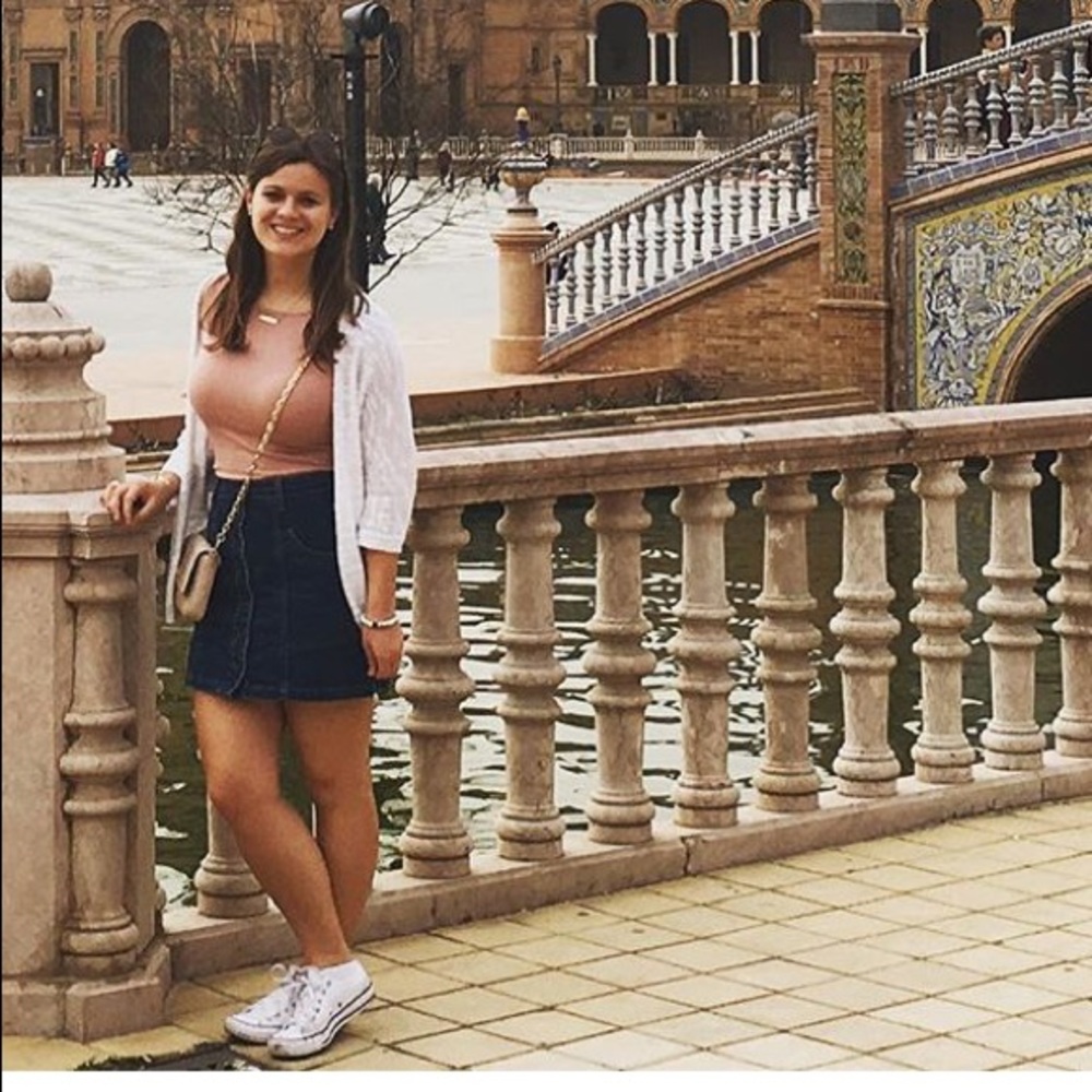 Meet your Posher, Rebecca